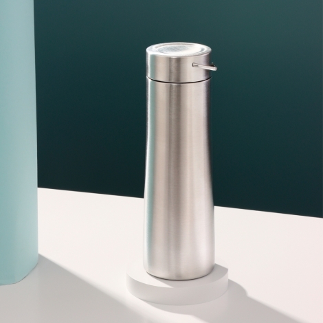 GARRAFA TÉRMICA 700 ML